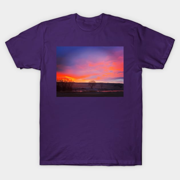 Wyoming sunrise T-Shirt by Art Quilts by Rhonda